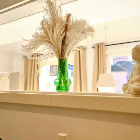 Historisches Deluxe Im Marianum Neuss