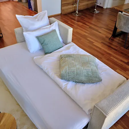 Apartment Historisches Deluxe Im Marianum