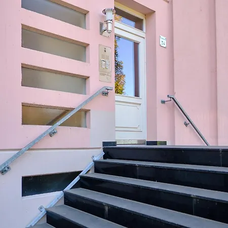 Historisches Deluxe Im Marianum Apartment Neuss